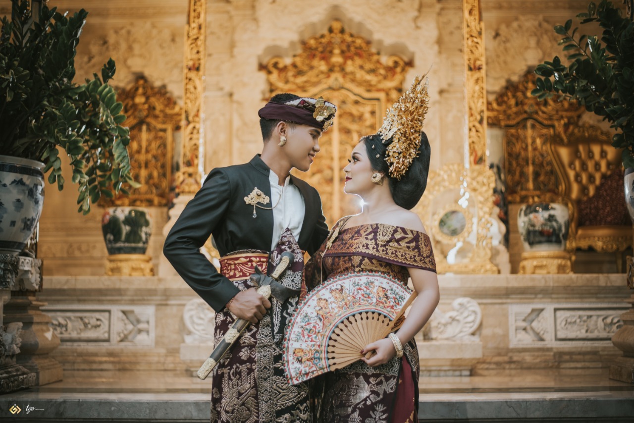 Pawiwahan Wahyu & Wulan