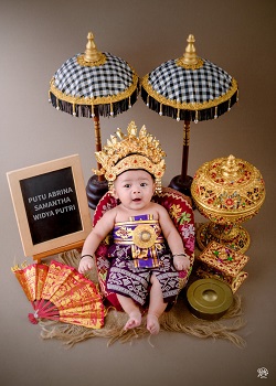 Upacara Tiga Bulanan