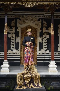 Undangan Upacara Ngeraja Singa