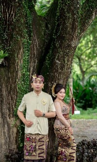Undangan Upacara Melaspas Merajan & Mepandes