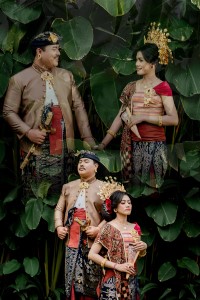Pawiwahan Arya & Yeni