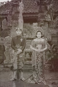 Pawiwahan Surya  & Aping