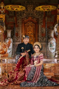 Pawiwahan Tu Widi & Dewik