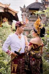 Pawiwahan Adi & Lina