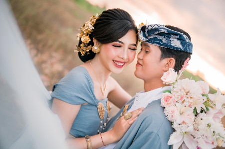 Pawiwahan Mikel & Frida
