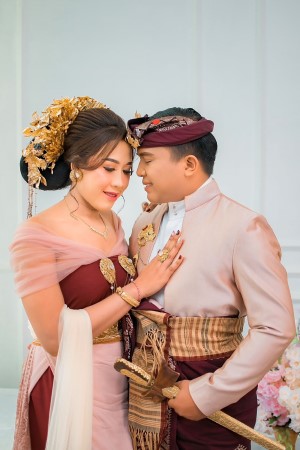 Pawiwahan Ari & Erna