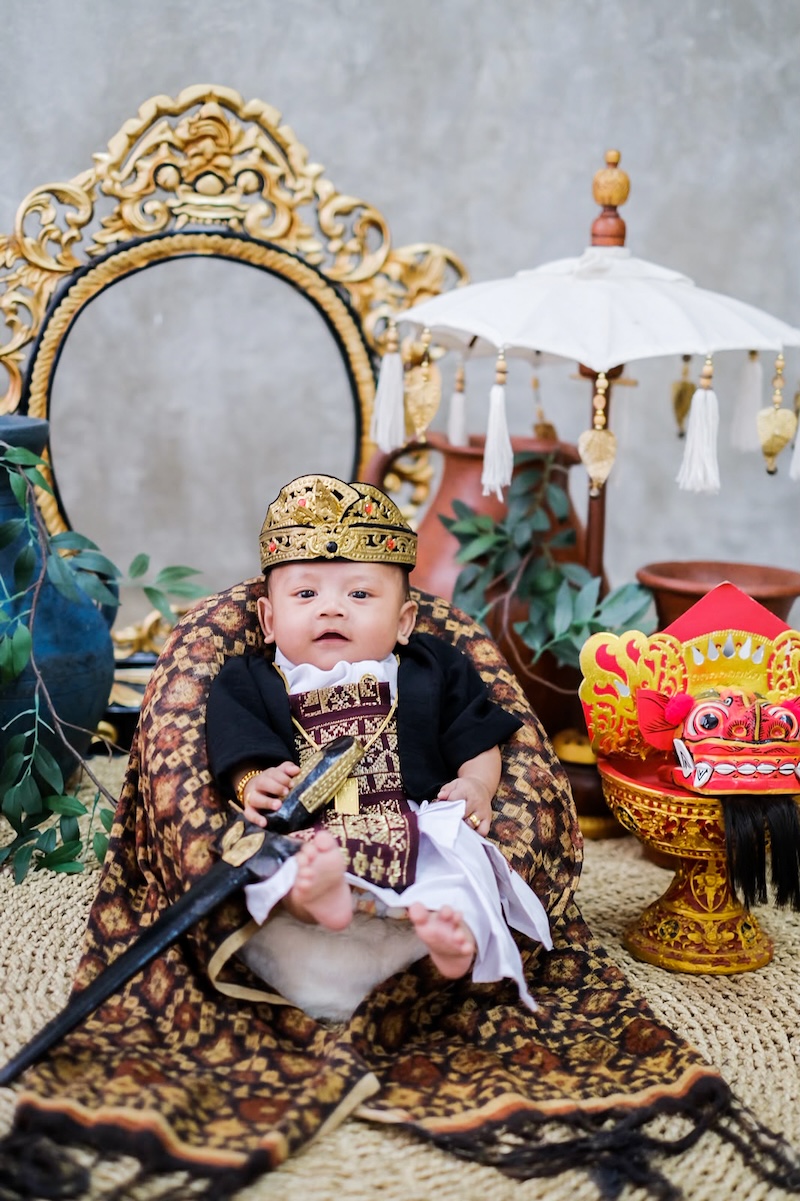Undangan Upacara Tiga Bulanan